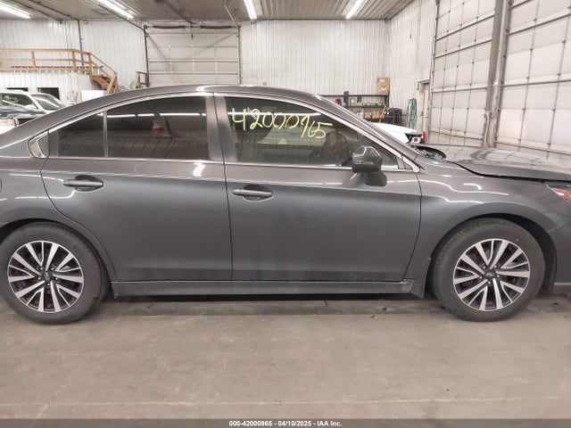4S3BNAF62J3019189 Subaru Legacy 2.5i Premium