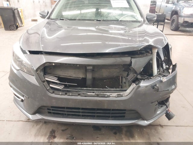 4S3BNAF62J3019189 Subaru Legacy 2.5i Premium