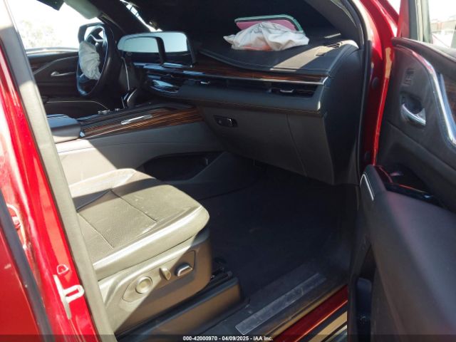 1GYS3BKL8MR260368 Cadillac Escalade 2wd Premium Luxury