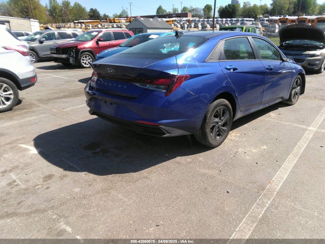 5NPLM4AG8PH110215 Hyundai ELANTRA SEL