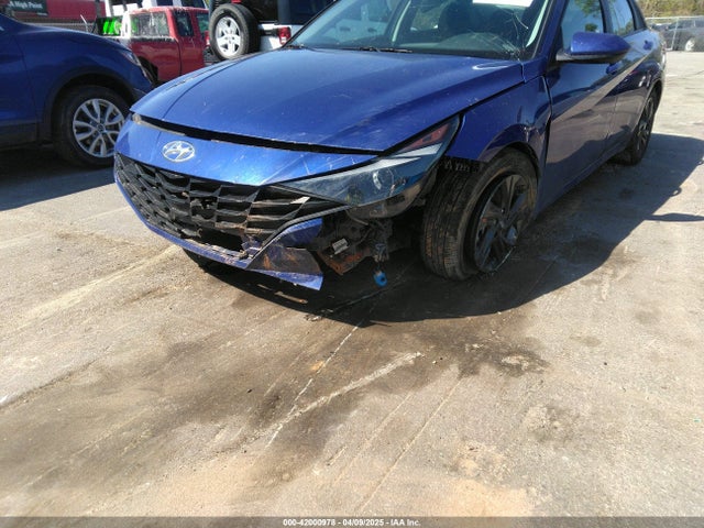 5NPLM4AG8PH110215 Hyundai ELANTRA SEL