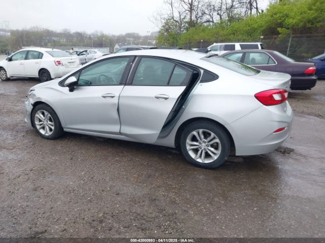 1G1BC5SMXK7135096 Chevrolet CRUZE LS