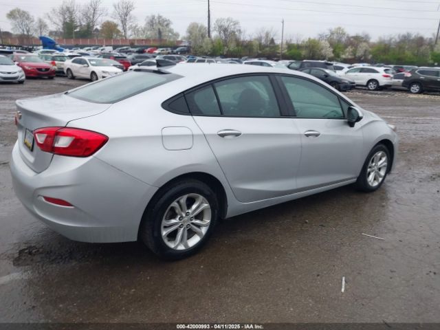 1G1BC5SMXK7135096 Chevrolet CRUZE LS