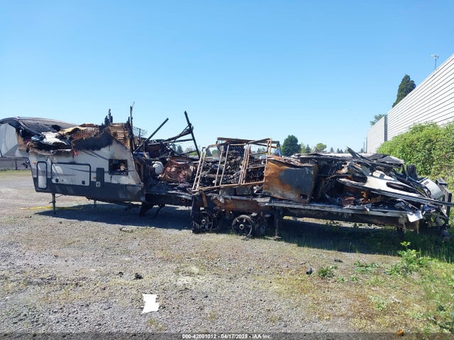 Keystone Cougar 2018 4YDF32627J2500472 Image 6