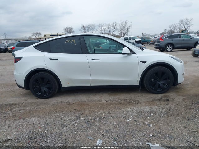 5YJYGDEE7MF141178 Tesla Model Y Long Range Dual Motor All-wheel Drive