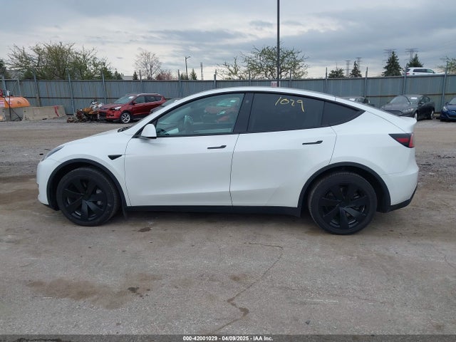 5YJYGDEE7MF141178 Tesla Model Y Long Range Dual Motor All-wheel Drive