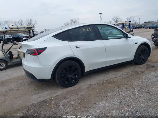 2021 TESLA MODEL Y 5YJYGDEE7MF141178 Photo 3