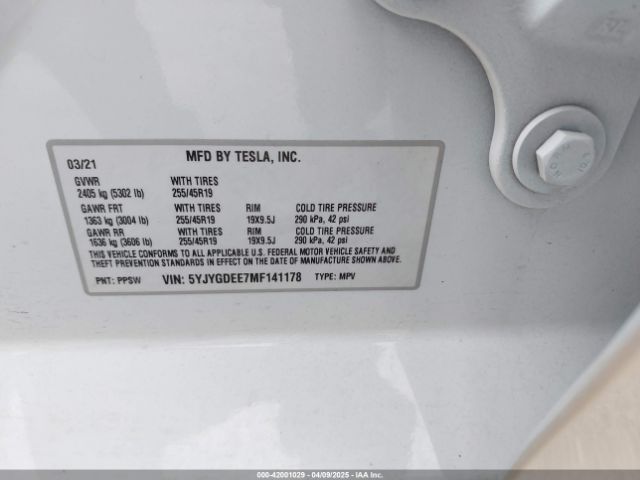 2021 TESLA MODEL Y 5YJYGDEE7MF141178 Photo 8