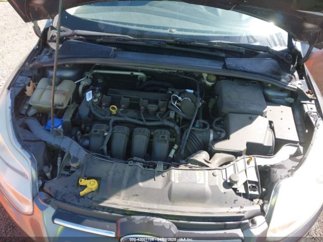 1FADP3K25EL305342 Ford FOCUS SE
