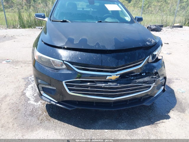 1G1ZE5ST1HF204532 Chevrolet MALIBU 1LT