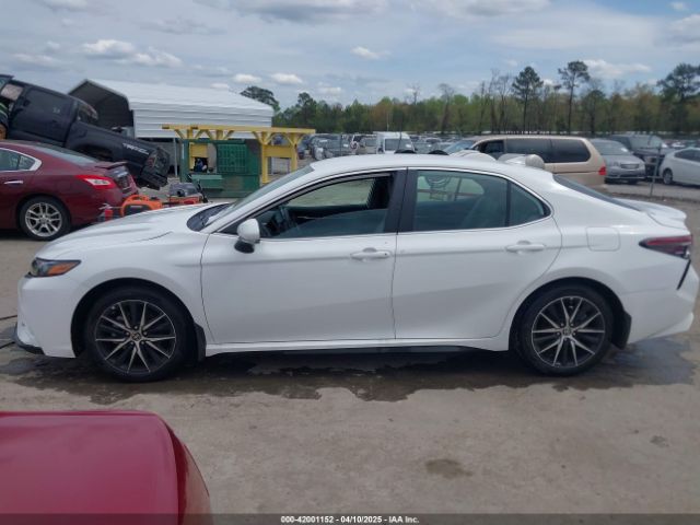 4T1T11AK1RU852942 Toyota CAMRY SE