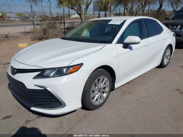 4T1C11AK2RU863352 Toyota CAMRY LE