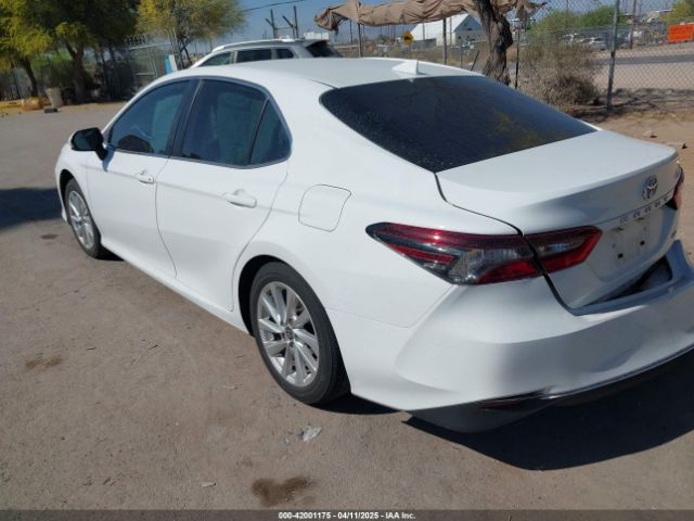 4T1C11AK2RU863352 Toyota CAMRY LE