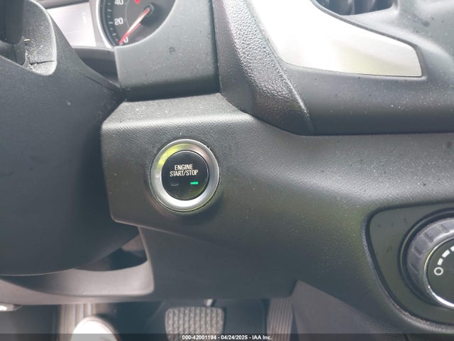 3GKALMEV6LL143070 GMC lyx