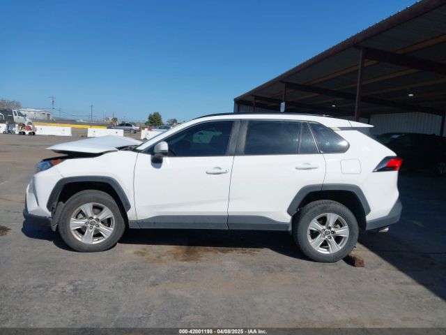 2T3P1RFV4MC210249 Toyota Rav4 Xle