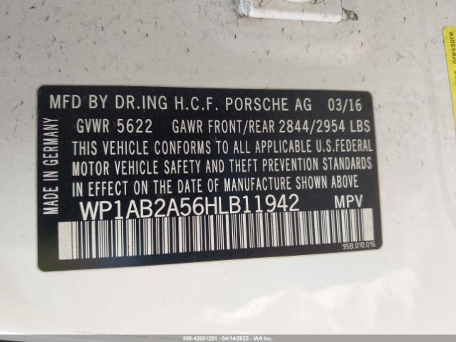 2017 PORSCHE MACAN WP1AB2A56HLB11942 Photo 8