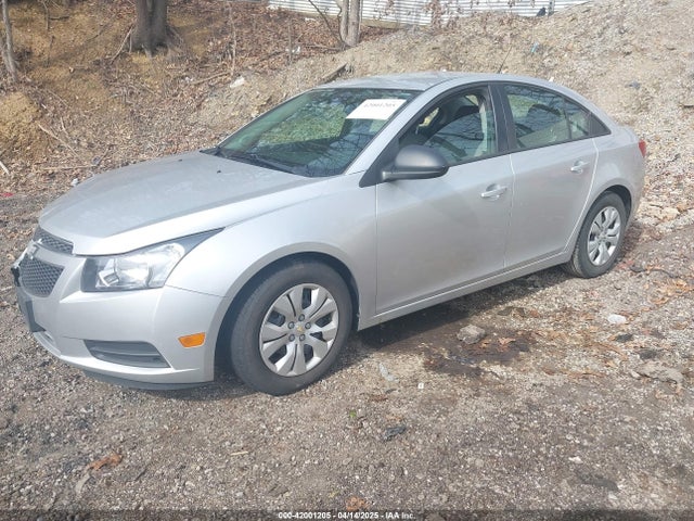 1G1PA5SH3E7178262 Chevrolet Cruze Ls Auto