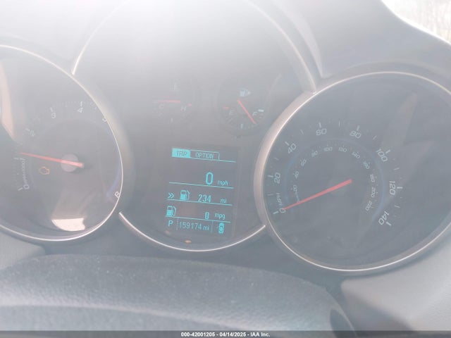 1G1PA5SH3E7178262 Chevrolet Cruze Ls Auto