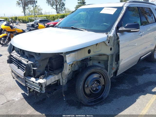 1FM5K7DH7HGD64293 Ford EXPLORER XLT
