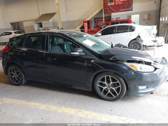 1FADP3K20GL225899 Ford FOCUS SE