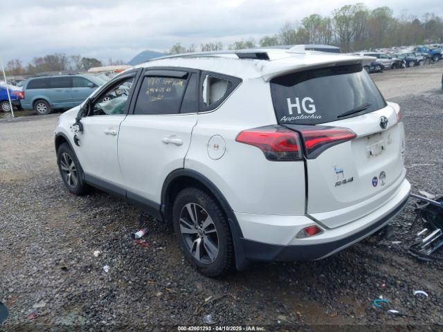 JTMRFREV6HJ702943 Toyota Rav4 Xle