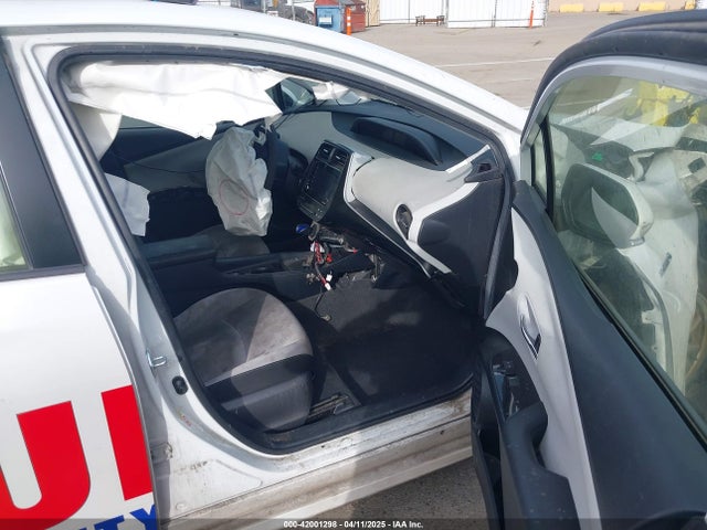 JTDKAMFU8N3153691 Toyota 2zr-fxe,1nm