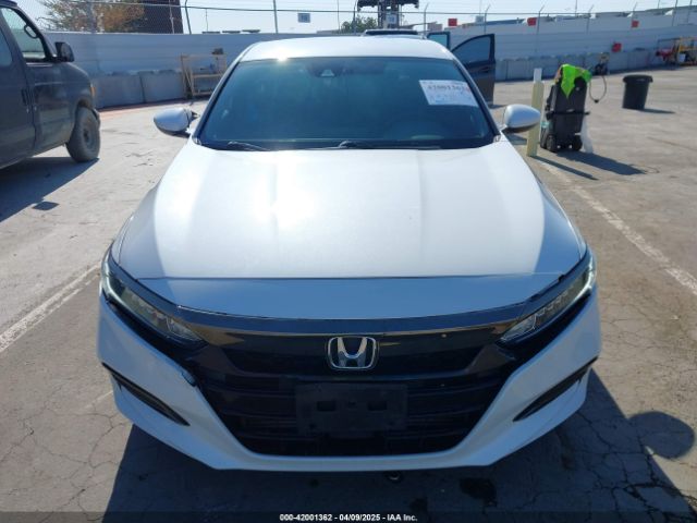 1HGCV1F35LA133889 Honda Accord Sport