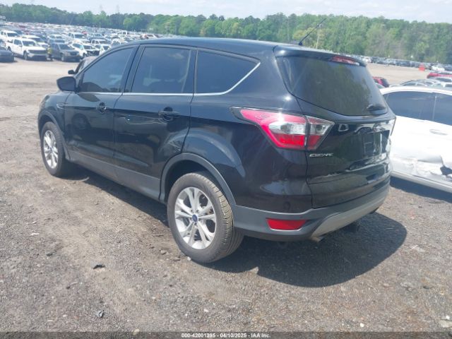 1FMCU9GD5HUA84217 Ford ESCAPE SE