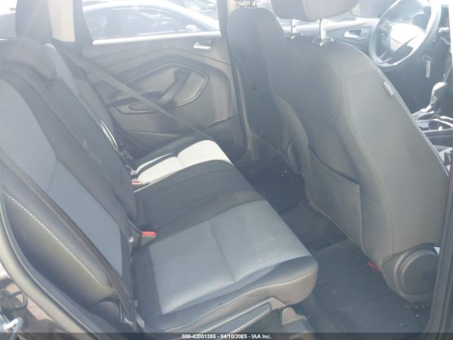1FMCU9GD5HUA84217 Ford ESCAPE SE