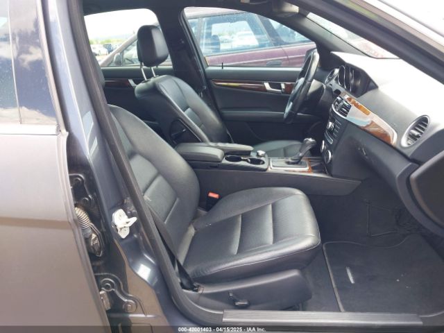 WDDGF4HB8EG238824 Mercedes-Benz C-class C 250 Sport/luxury