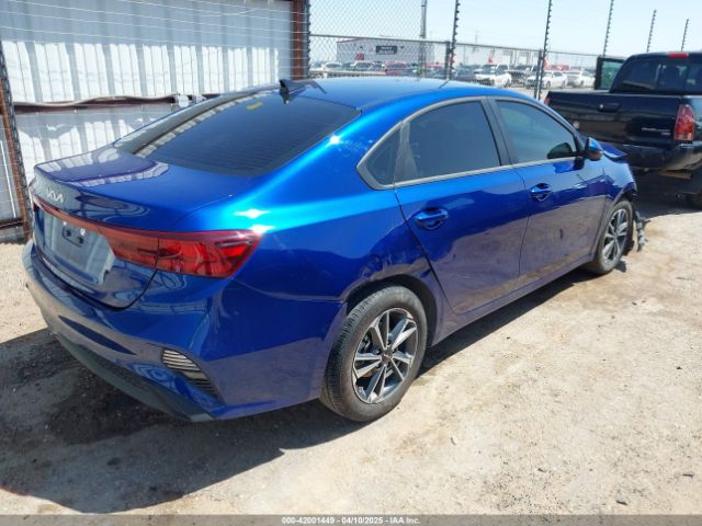 3KPF24AD2RE724435 KIA Forte Lxs