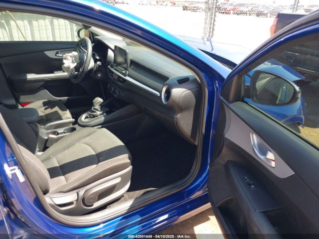 3KPF24AD2RE724435 KIA Forte Lxs