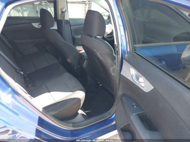 3KPF24AD2RE724435 KIA Forte Lxs