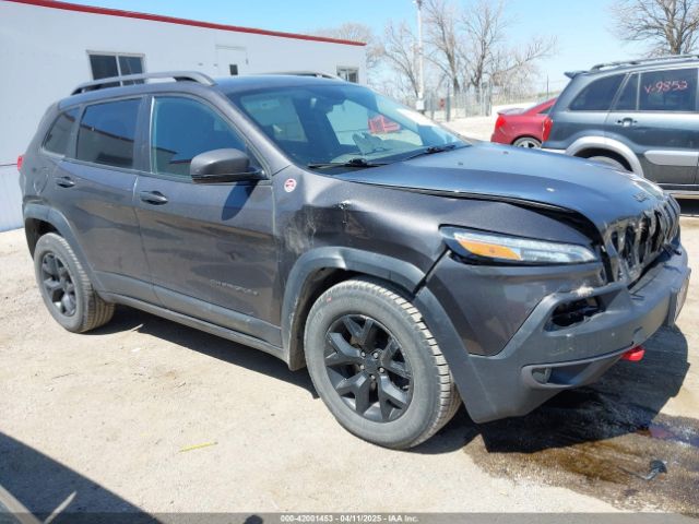 1C4PJMBX5JD571815 Jeep Cherokee Trailhawk 4x4