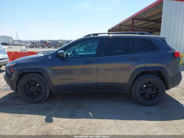 1C4PJMBX5JD571815 Jeep Cherokee Trailhawk 4x4