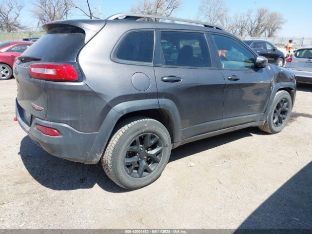 1C4PJMBX5JD571815 Jeep Cherokee Trailhawk 4x4