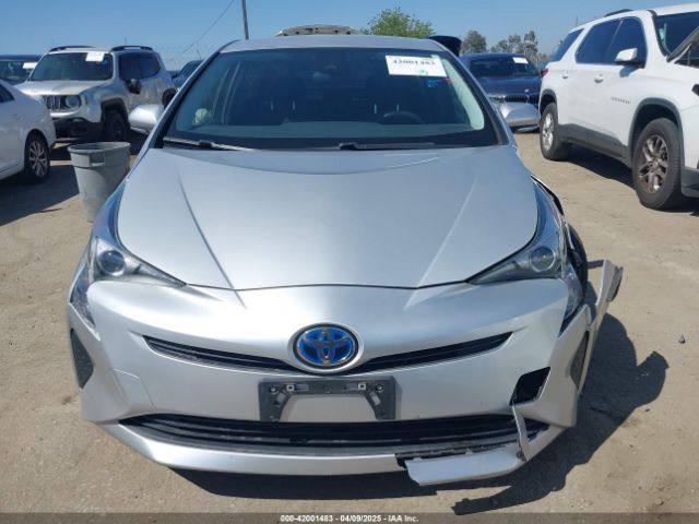 JTDKBRFU6J3068322 Toyota Prius One
