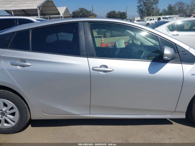 JTDKBRFU6J3068322 Toyota Prius One