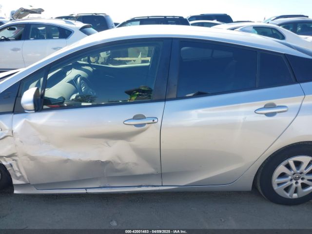JTDKBRFU6J3068322 Toyota Prius One
