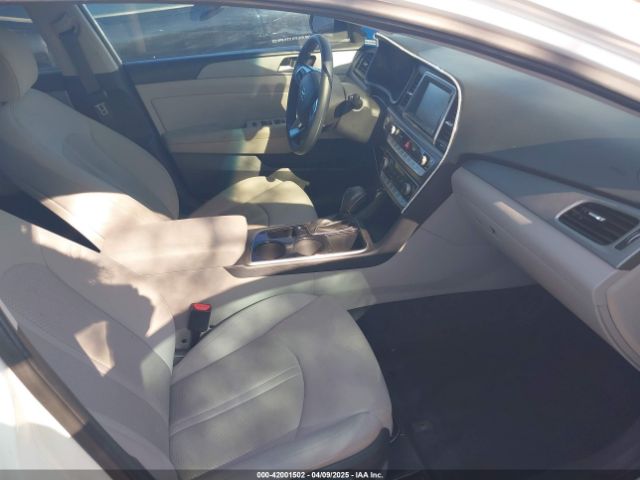 5NPE34AF5JH597271 Hyundai SONATA SEL
