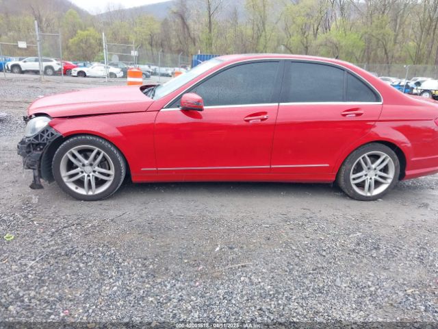 WDDGF4HB1EA945105 Mercedes-Benz C-class C 250 Sport/luxury