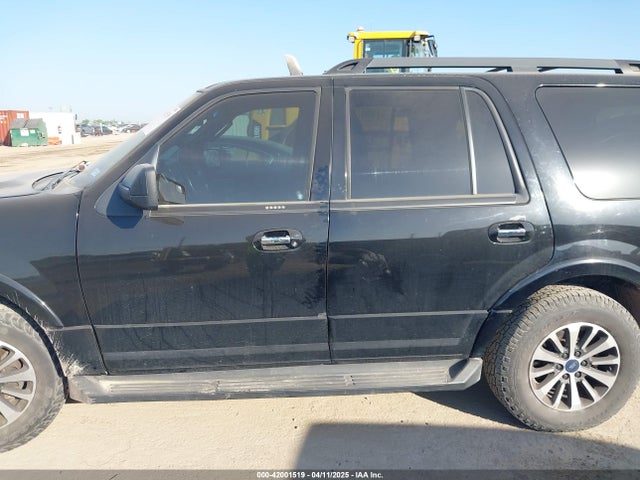 1FMJU1HT7GEF42766 Ford Expedition Xlt