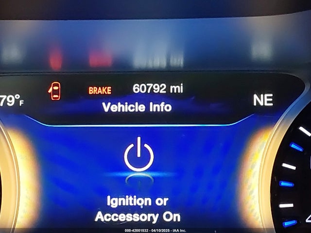 1C3CCCBB3GN125449 Chrysler 200 S