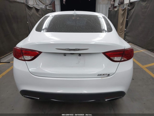 1C3CCCBB3GN125449 Chrysler 200 S