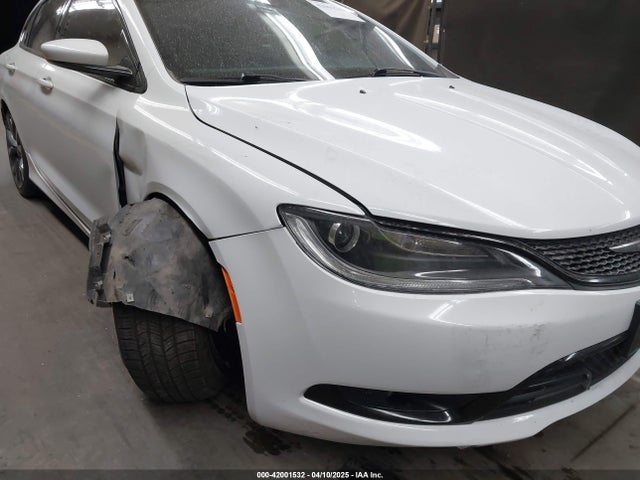 1C3CCCBB3GN125449 Chrysler 200 S