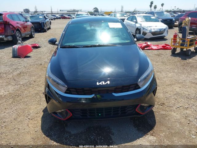 3KPF54AD6PE672764 KIA Forte Gt-line