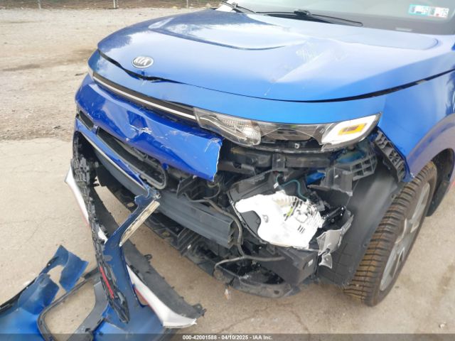 KNDJ63AU7L7086389 KIA Soul Gt-line