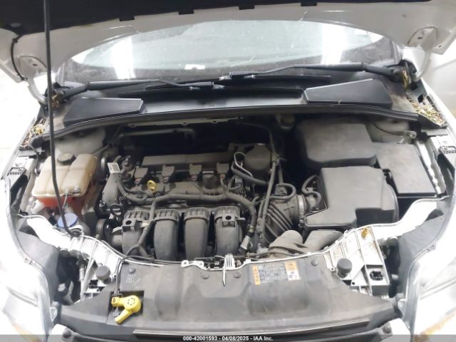 1FADP3F22EL437727 Ford FOCUS SE