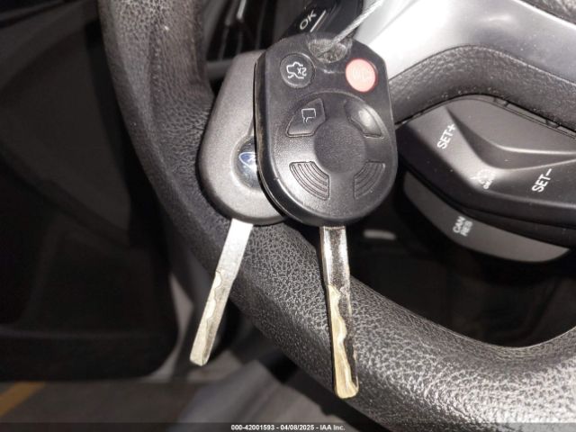 1FADP3F22EL437727 Ford FOCUS SE