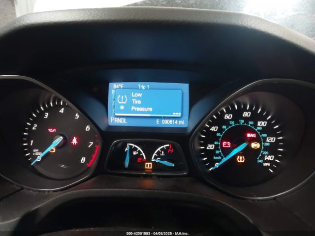 1FADP3F22EL437727 Ford FOCUS SE